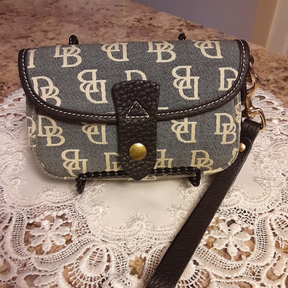 Dooney & Bourke Flap Wristlet